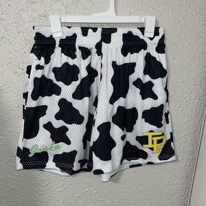 Mens Inaka Power shorts in size XL